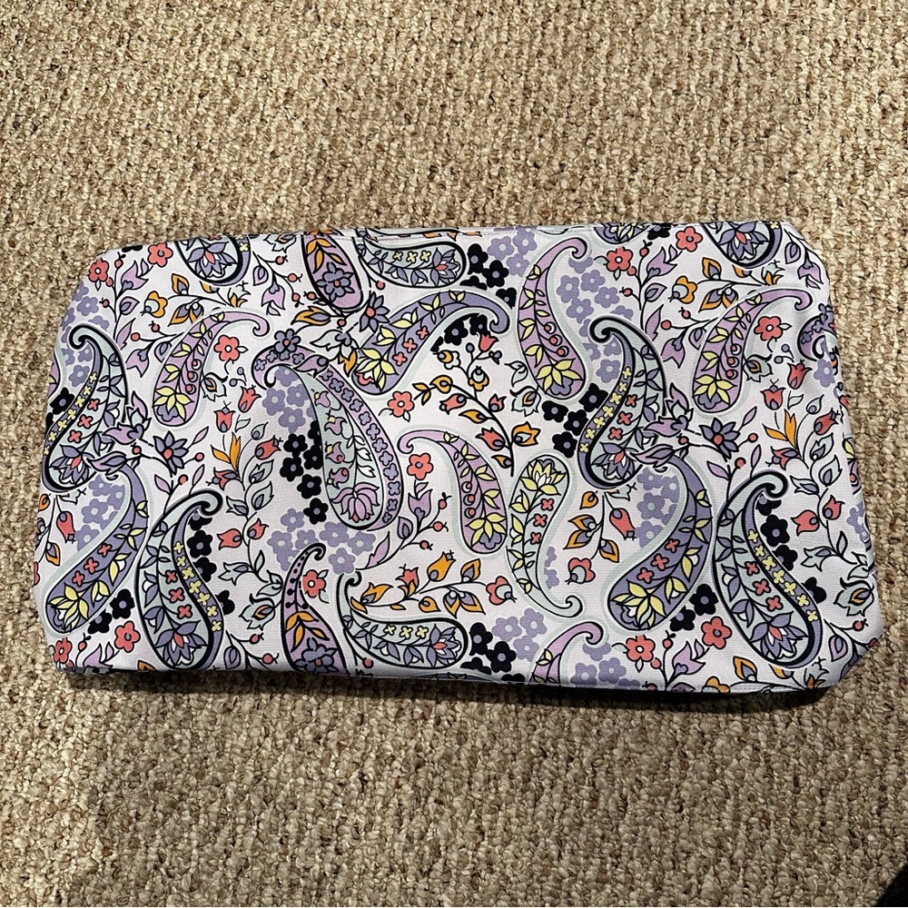Vera Bradley Lighten Up XL Duffel Backpack - Picture 5 of 7